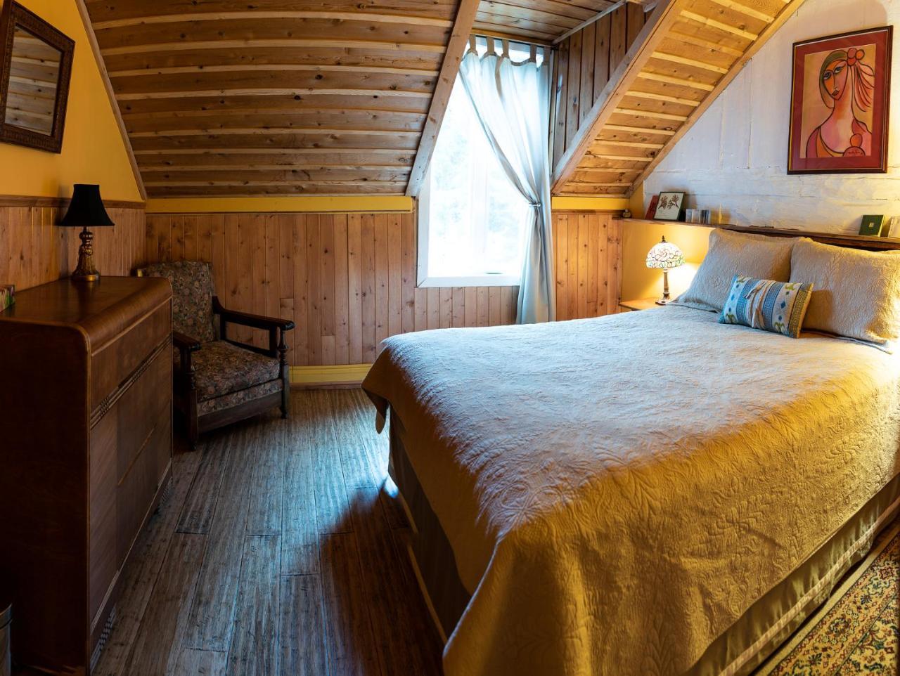 Auberge Restaurant La Mara Saint-Joseph-de-Ham-Sud ภายนอก รูปภาพ